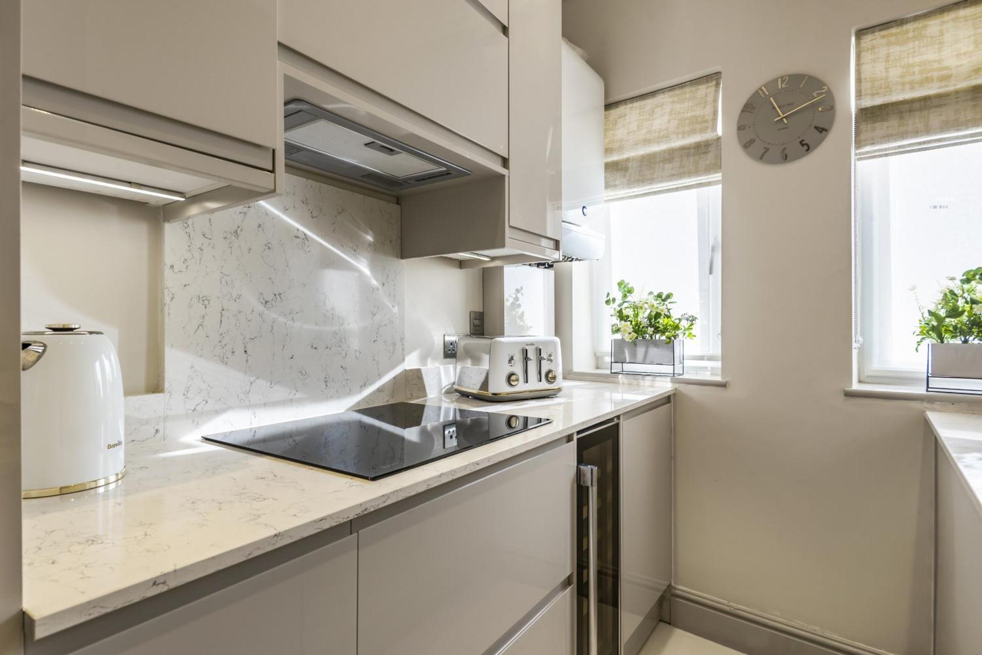 Luxury 1-Bed Apartment In Sought After Prime London Location Экстерьер фото